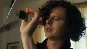 bg-image-low-res