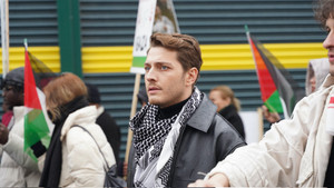 bg-image-low-res