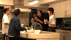 bg-image-low-res