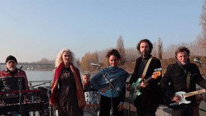 bg-image-low-res
