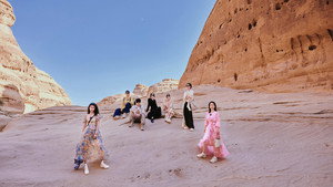 bg-image-low-res