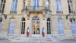 bg-image-low-res