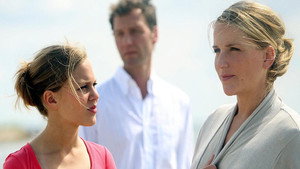 bg-image-low-res