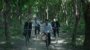 bg-image-low-res